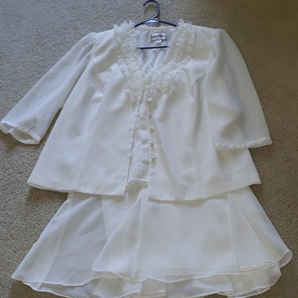 2pc Danny & Nicole Skirt/Blouse